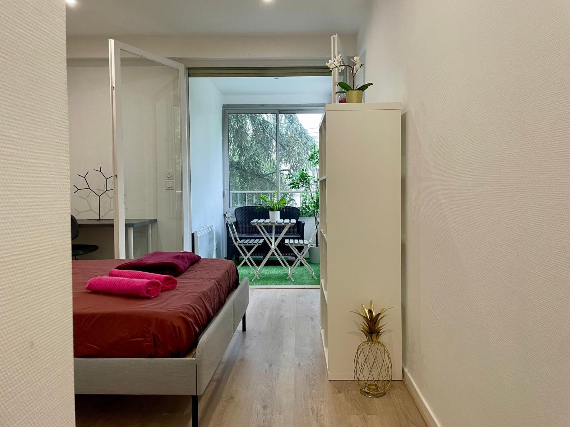 Bngo I Le Spacieux I 3 Chambres, 2 Salles De Bain, Parking Prive Gratuit, 8 Personnes, Vieux Lyon Hypercentre Eksteriør billede