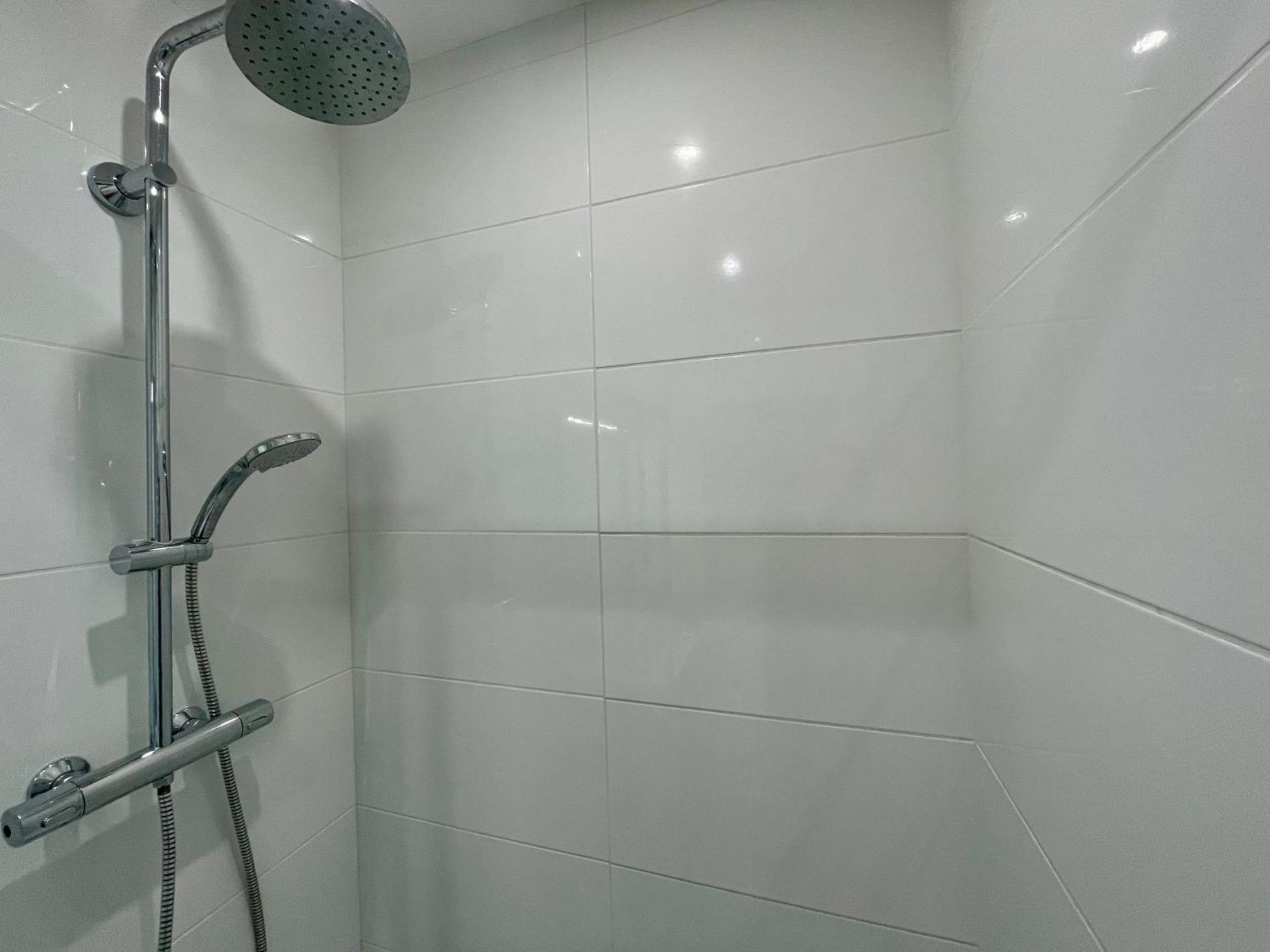 Bngo I Le Spacieux I 3 Chambres, 2 Salles De Bain, Parking Prive Gratuit, 8 Personnes, Vieux Lyon Hypercentre Eksteriør billede
