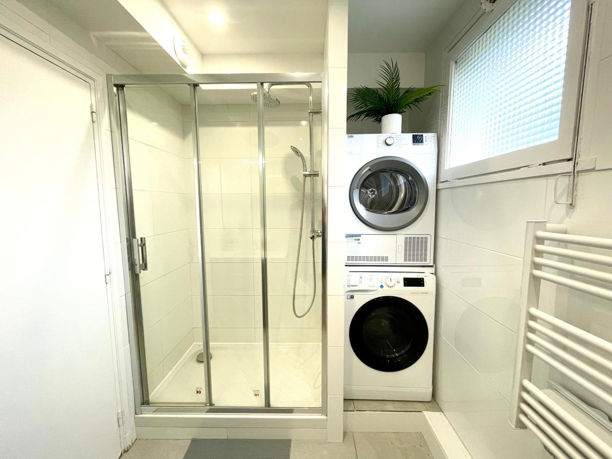 Bngo I Le Spacieux I 3 Chambres, 2 Salles De Bain, Parking Prive Gratuit, 8 Personnes, Vieux Lyon Hypercentre Eksteriør billede
