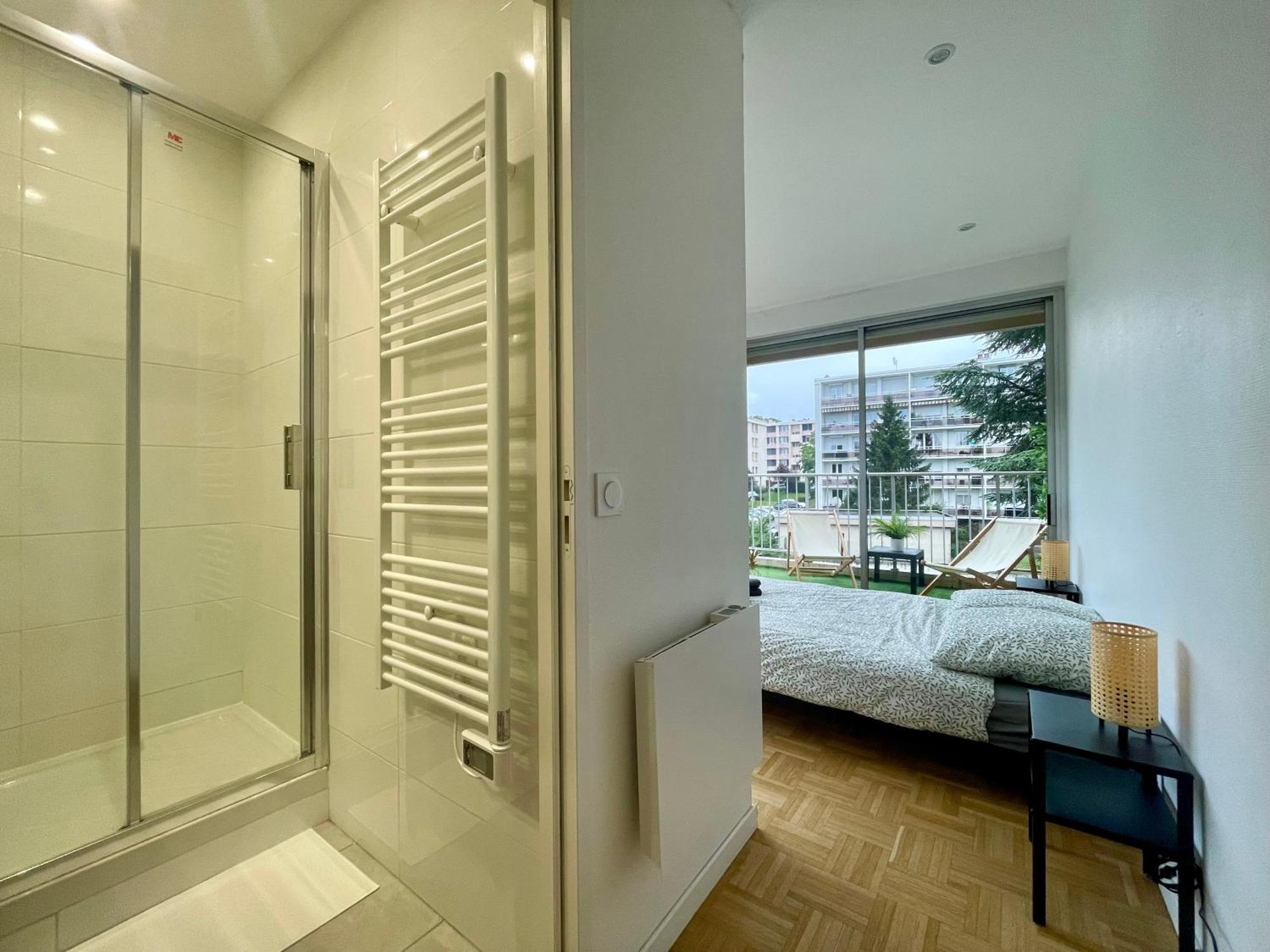 Bngo I Le Spacieux I 3 Chambres, 2 Salles De Bain, Parking Prive Gratuit, 8 Personnes, Vieux Lyon Hypercentre Eksteriør billede