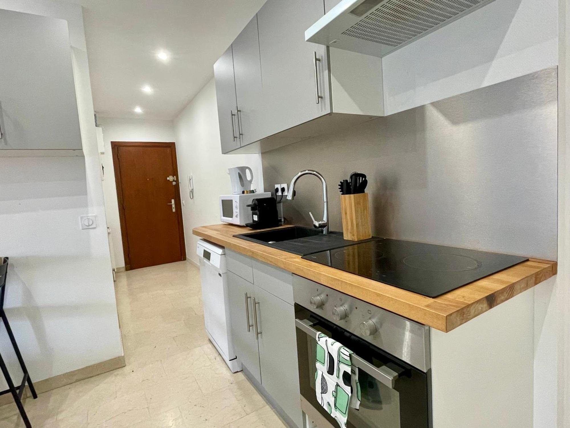 Bngo I Le Spacieux I 3 Chambres, 2 Salles De Bain, Parking Prive Gratuit, 8 Personnes, Vieux Lyon Hypercentre Eksteriør billede
